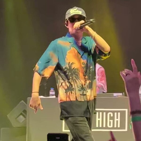 230804 Tablo performed "All Day" (by RM with Tablo) at the Epik High concert in Rio de Janeiro