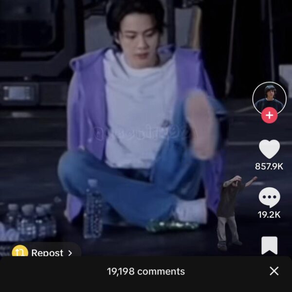 230822 Jungkook liked and commented on a TikTok edit