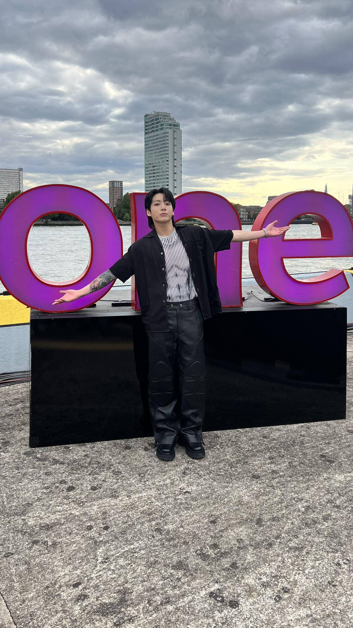 [BBC The One Radio] Jungkook from BTS has arrived at our special location in London! - 220723