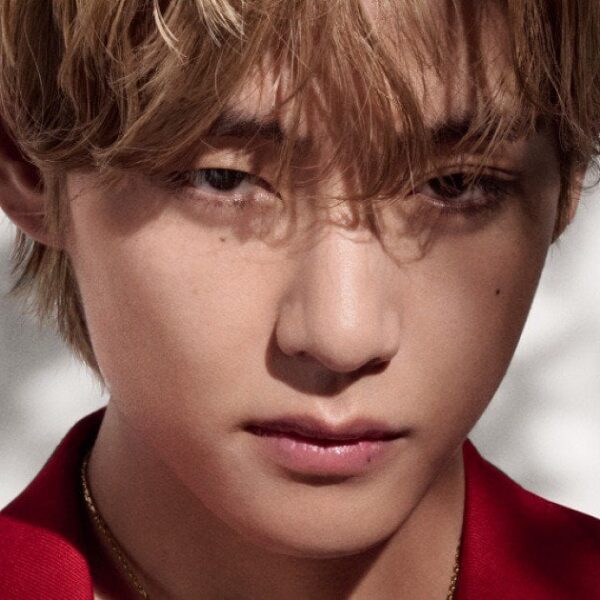 230719 Star News: BTS V, the new face of Cartier... seductive and elegant eyes