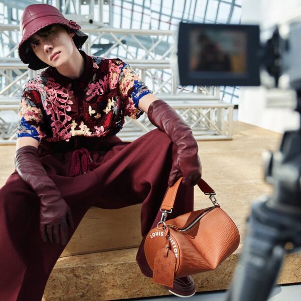 [Louis Vuitton] New images from j-hope x Louis Vuitton - 130723