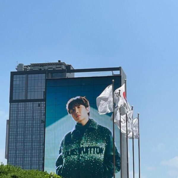 j-hope Louis Vuitton Billboard spotted in Seoul - 020723