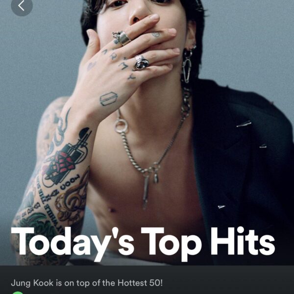 230915 Jungkook takes the cover and #1 on Spotify’s “Today’s Top Hits” playlist with Seven!