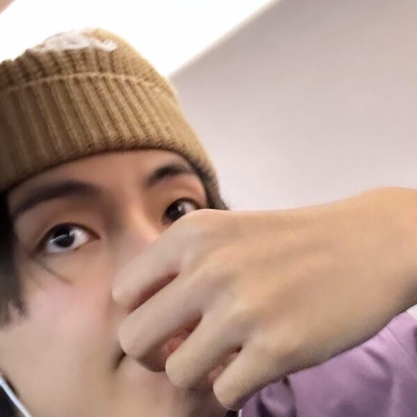 Taehyung IG Story (2) 261023