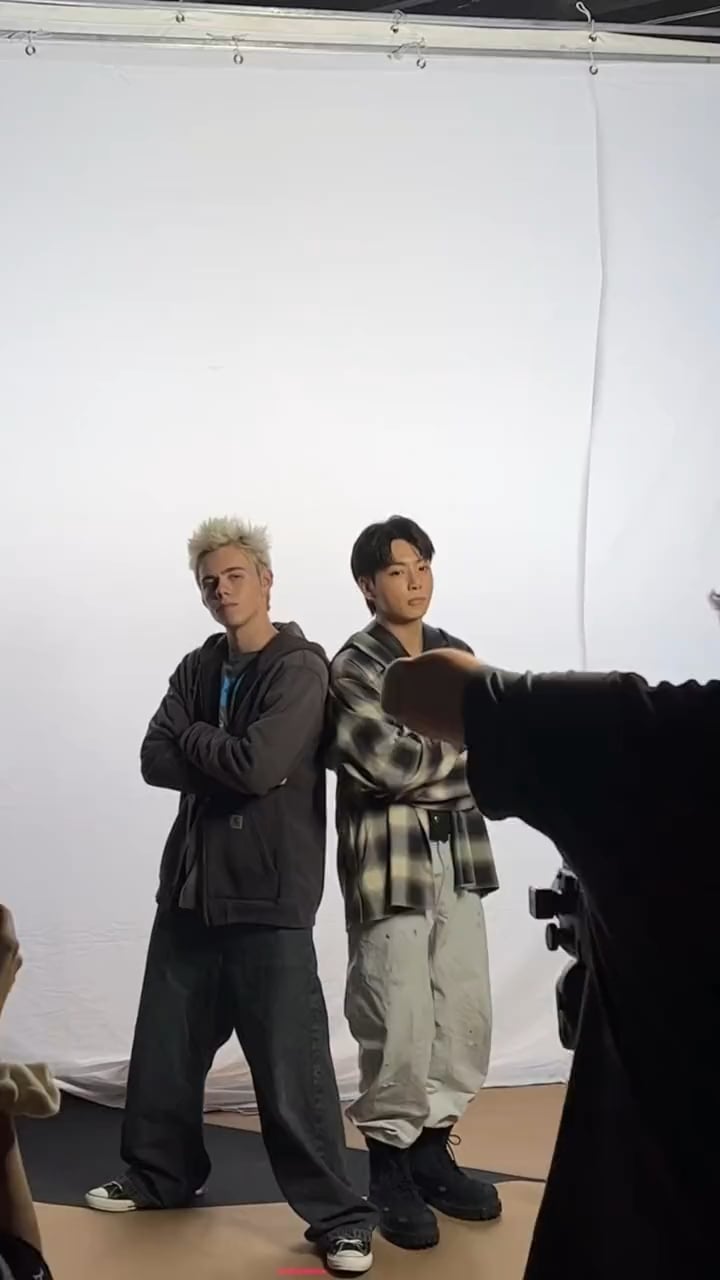 [BTS Official TikTok] Jungkook and The Kid Laroi - 221023