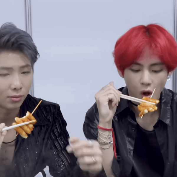 231011 r/bangtan Books with Luv: From 3D to Tteokbokki