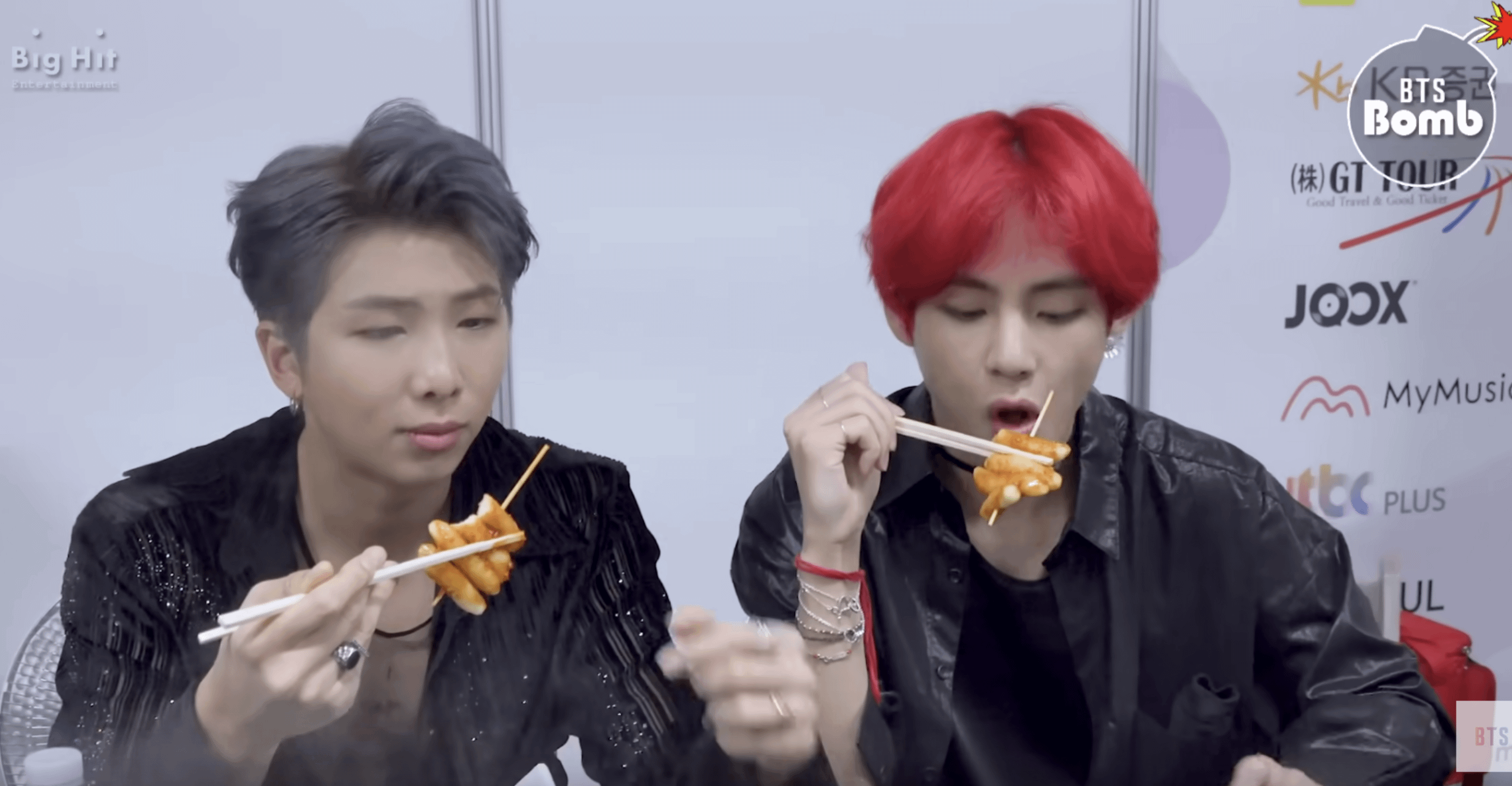 231011 r/bangtan Books with Luv: From 3D to Tteokbokki