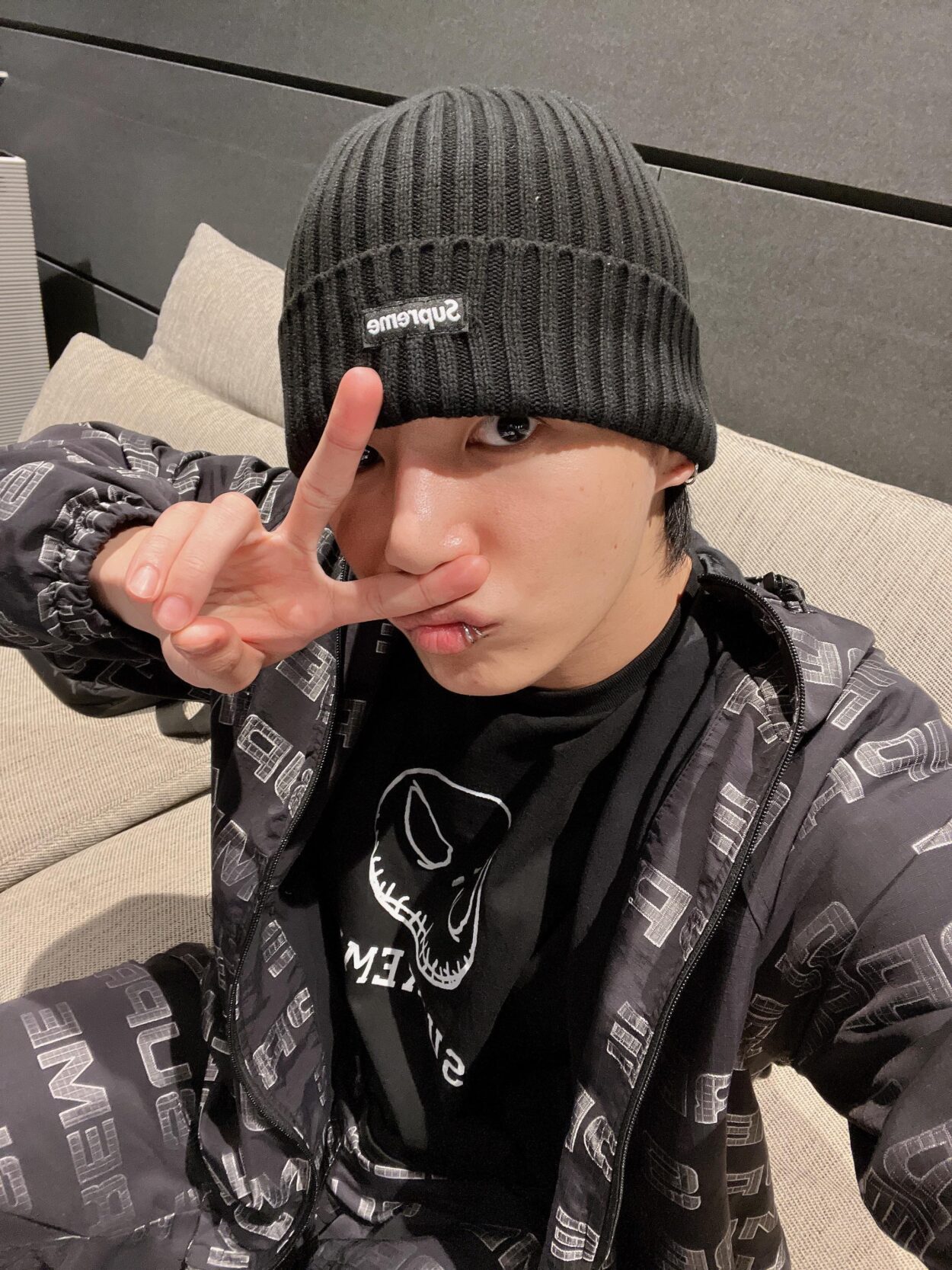 Jungkook Weverse 011023