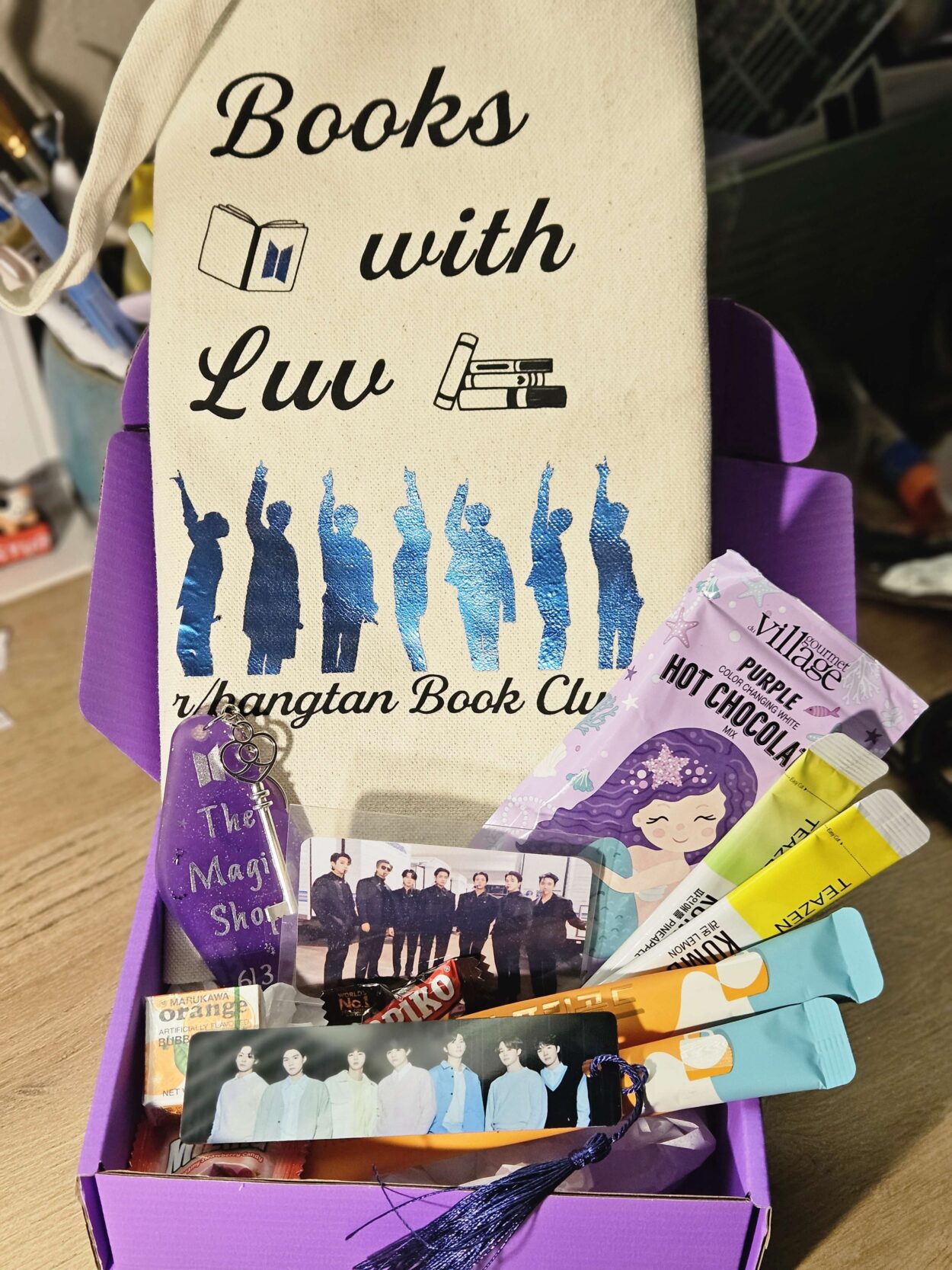 231122 r/bangtan Books with Luv: November Book Club Discussion & Giveaway - ‘Crying in H-Mart’ by Michelle Zauner