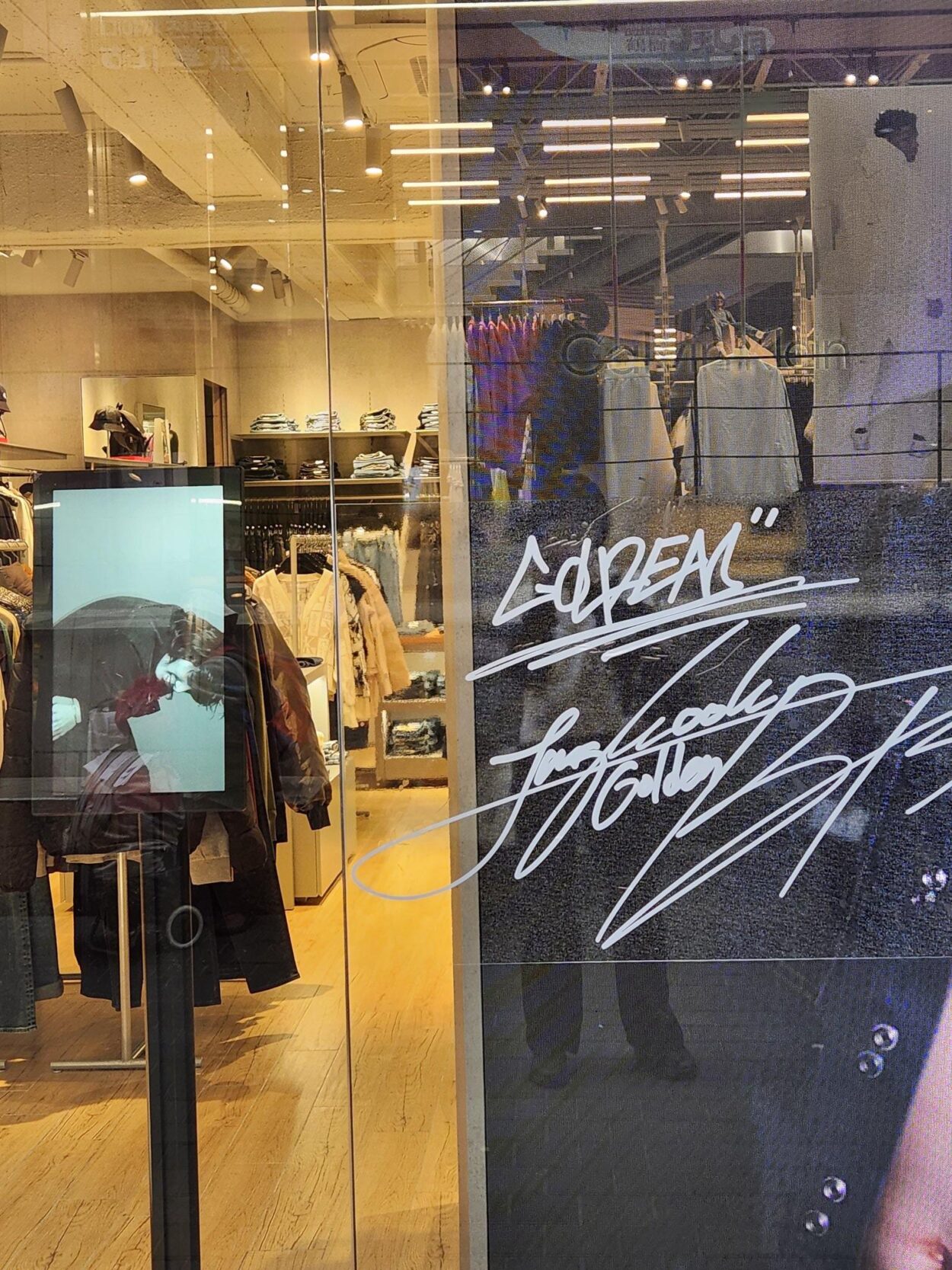 ARMY spotted Jungkook’s signature at a Calvin Klein store in Myeongdong - 011123