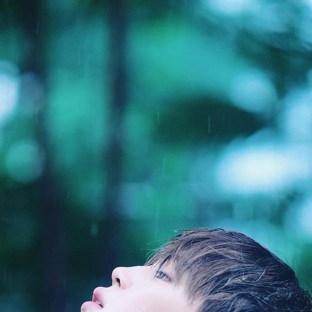 240130 Suyeon Park Instagram, heretofore unreleased pictures of Jimin from the Love Yourself teaser.