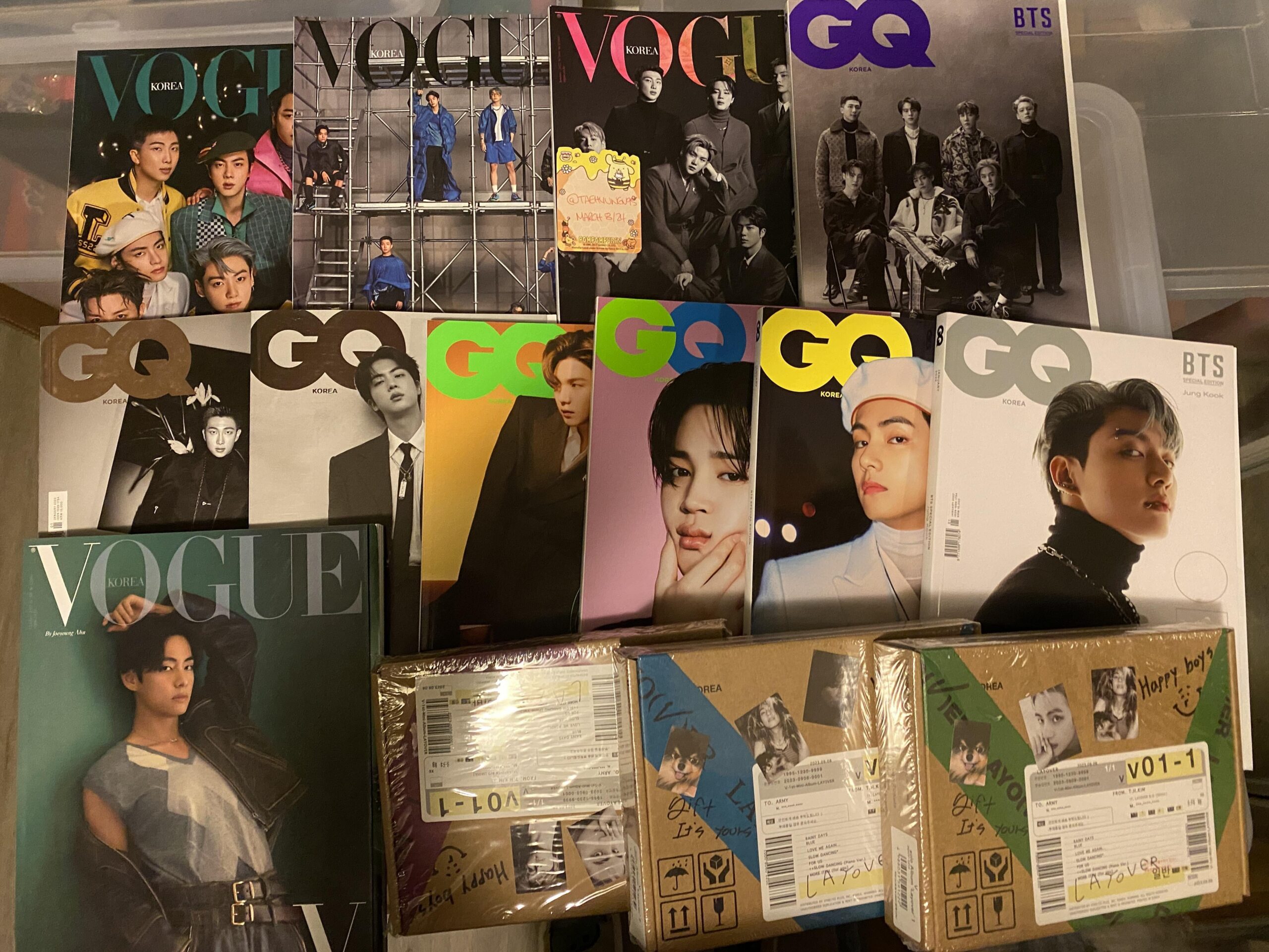 [WTS] |🇨🇦CAN/🇺🇸US| BTS Official Magazines + Layover Albums