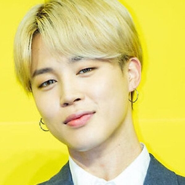 240404 OSEN: BTS Jimin donated while serving in the military. "Held a ceremony to present 'BTS Jimin Scholarship'"