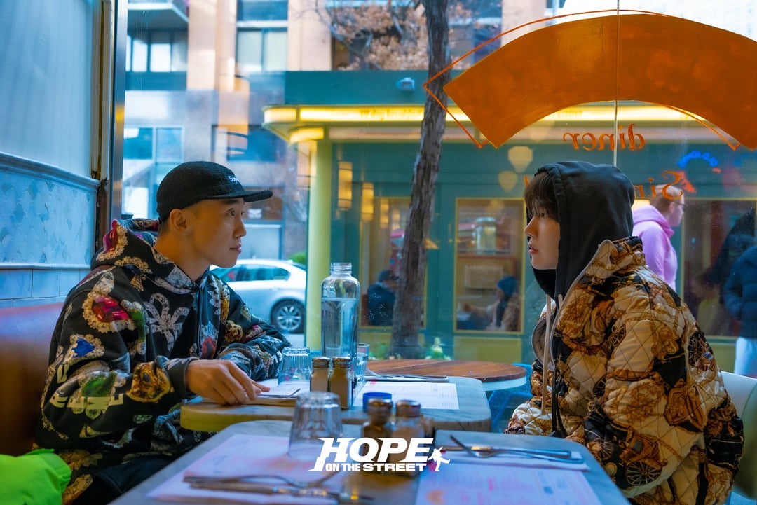 <HOPE ON THE STREET> Official Photo Ep. 5 - 110424