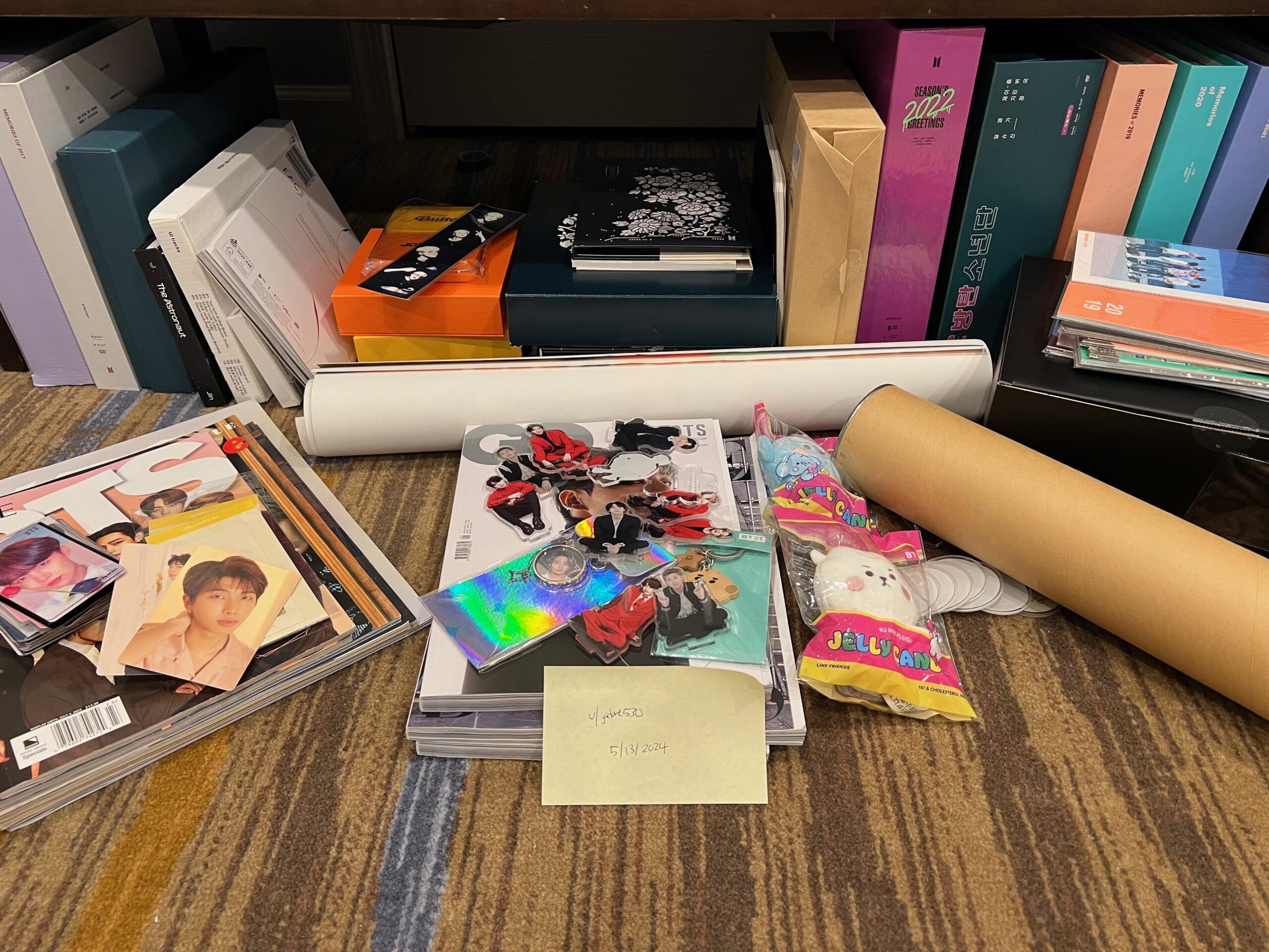 [WTS] [US/WW] DVDs, magazines, photocards, etc!