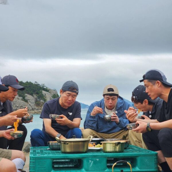 Chef Lee Yeonbok IG Post with Jin - 130824