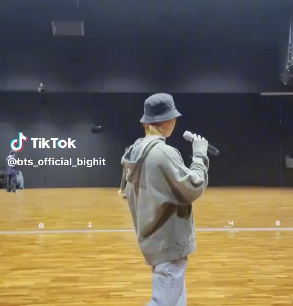 Jimin TikTok (2) 040824